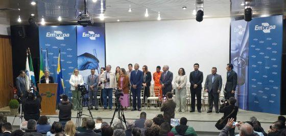 Sistema OCB/MS é homenageado nos 50 anos da Embrapa Agropecuária Oeste em Dourados